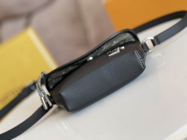 M12618 16X5X22.5cm WP 0