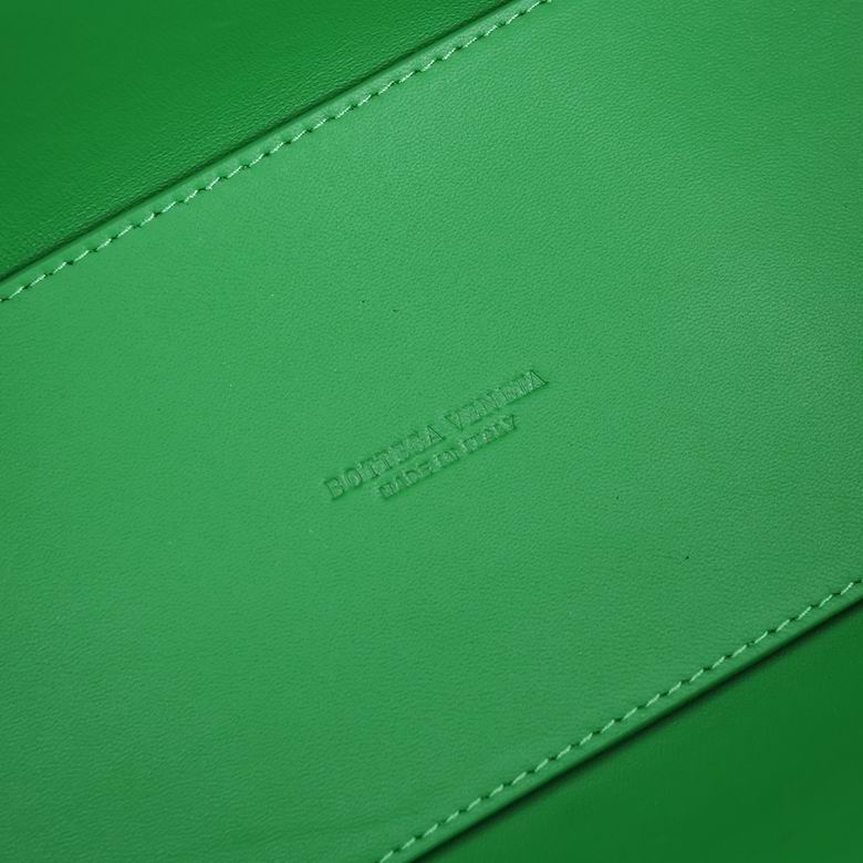 AD2218A 36X22X12 (1)