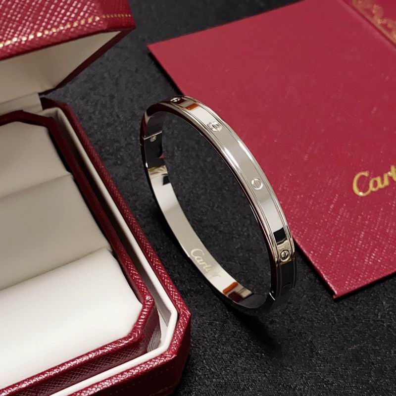 Cartier bracelet 03lyx74 (9)