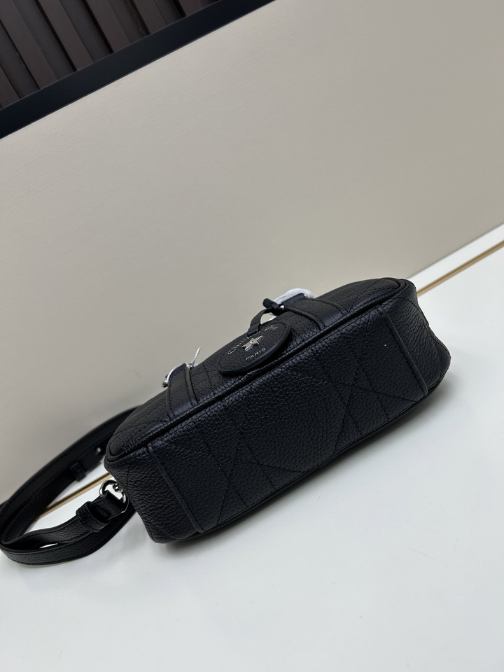 Dior 1683 20 5x13x5cm ss2_1