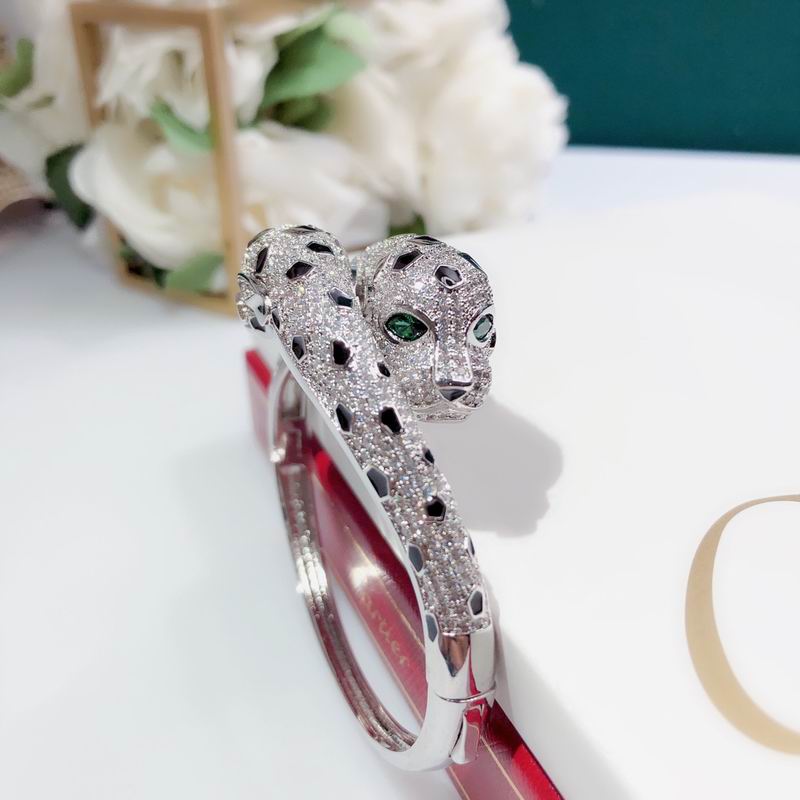 Cartier bracelet 09lyx6 (9)