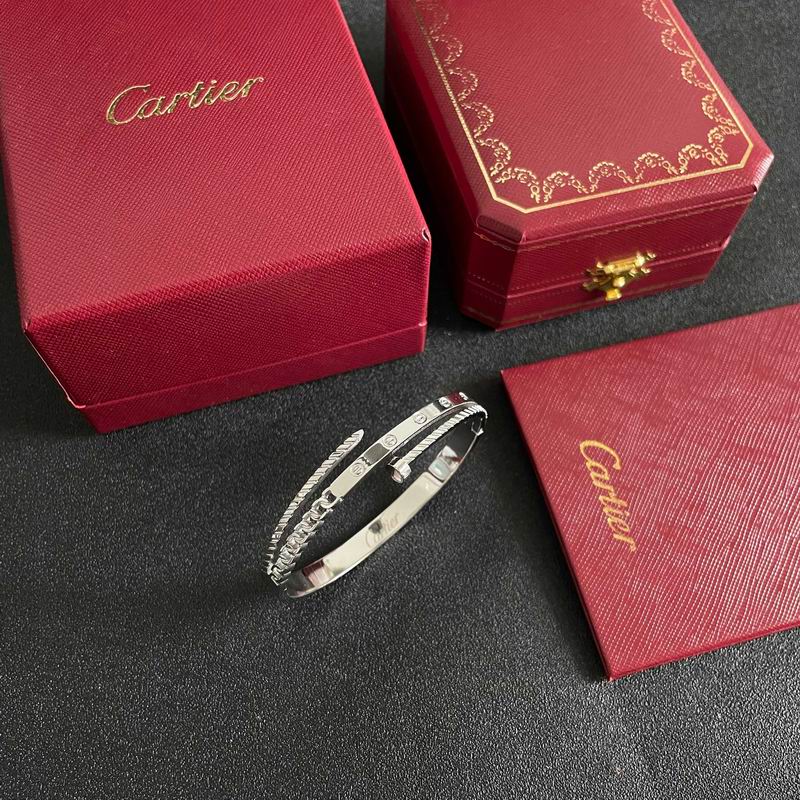 Cartier bracelet 07yxh05 (1)