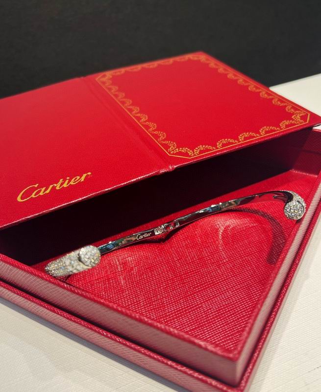 Cartier bracelet 03lyx77 (9)