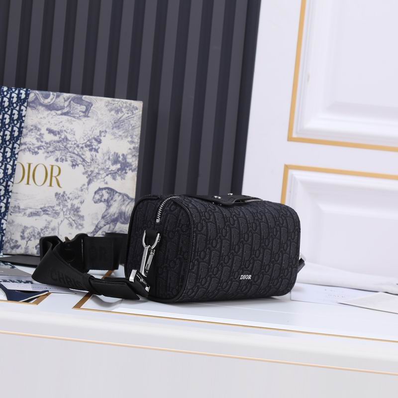 Dior Lingot 9933 21.5x11x12.5cm ww (1)