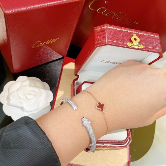 Cartier bracelet 01lyh229 (1)