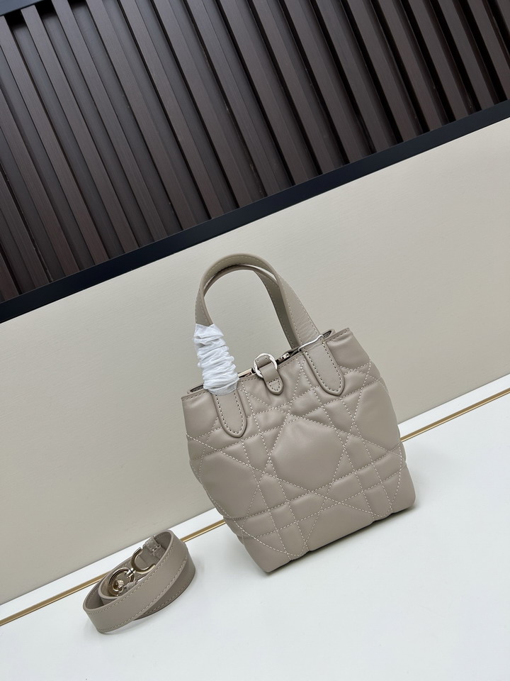 Dior Toujours 0328 13x12x8cm jj3_1