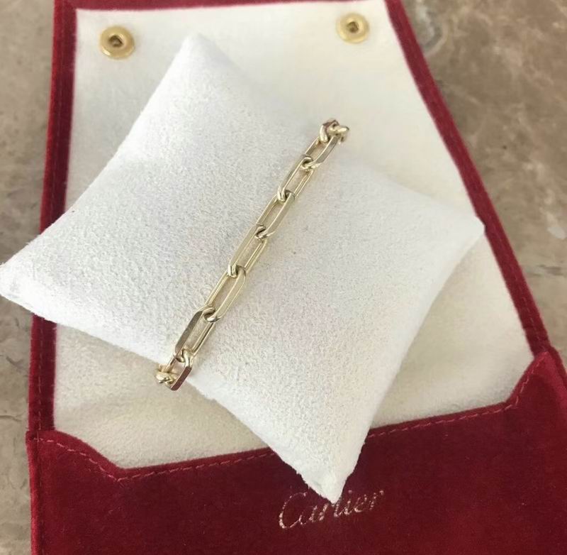 Cartier bracelet 12lyx47 (18)