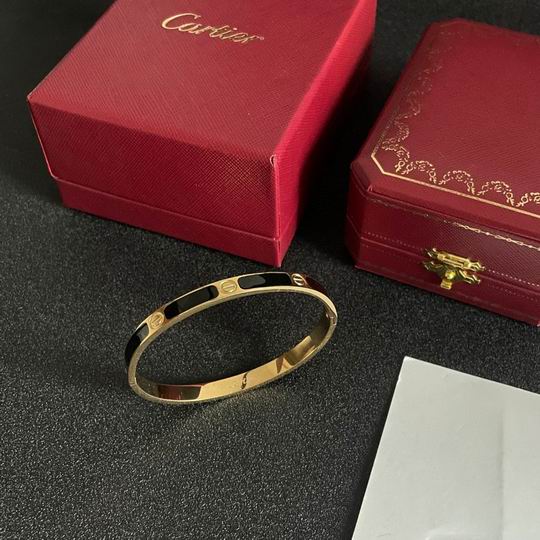 Cartier bracelet 12lyh224 (1)