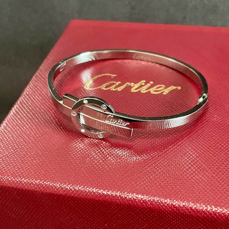 Cartier bracelet 06yxh11 (1)