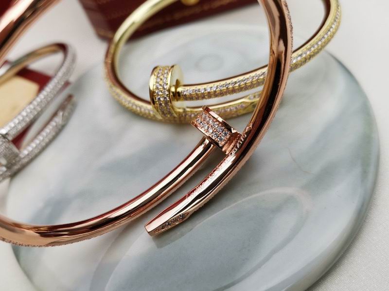 Cartier bracelet 01lyx57 (9)