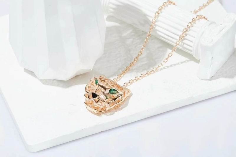 Cartier necklace 03lyx70 (5)