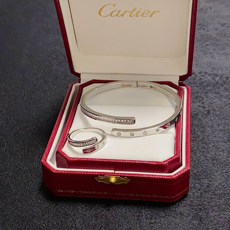 Cartier bracelet 04yxh05 (1)