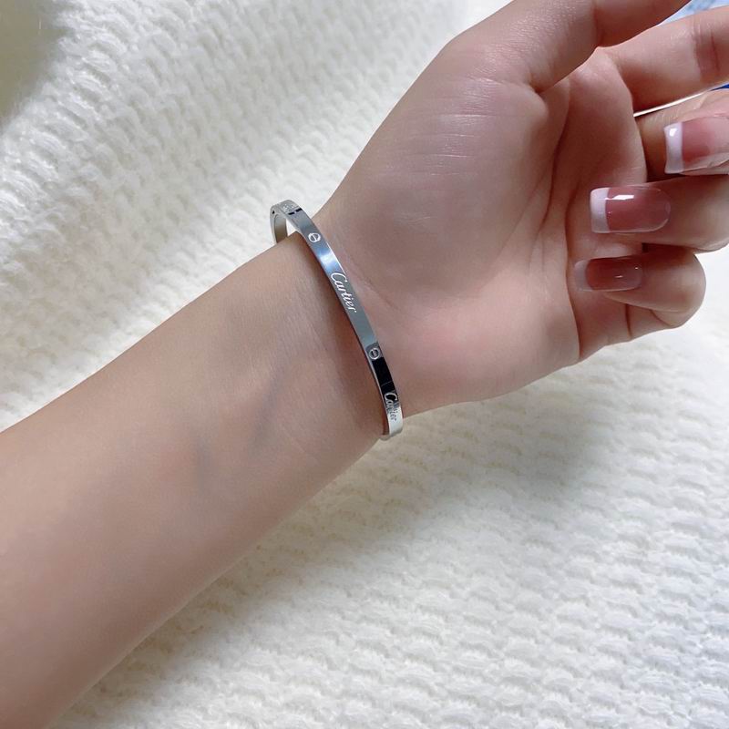 Cartier bracelet 10lyx13 (9)