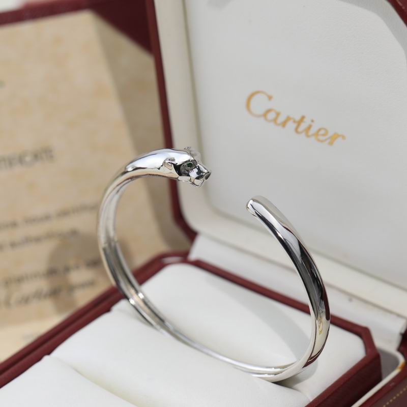 Cartier bracelet 01lyx54 (9)