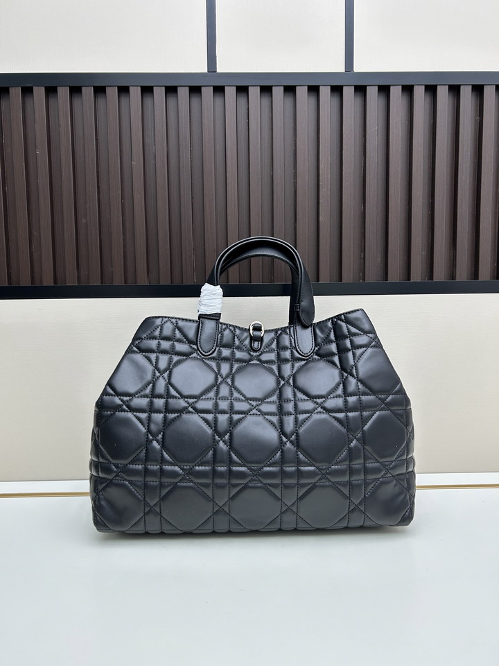 Dior Toujours 2820 37x27x19cm jj2_1