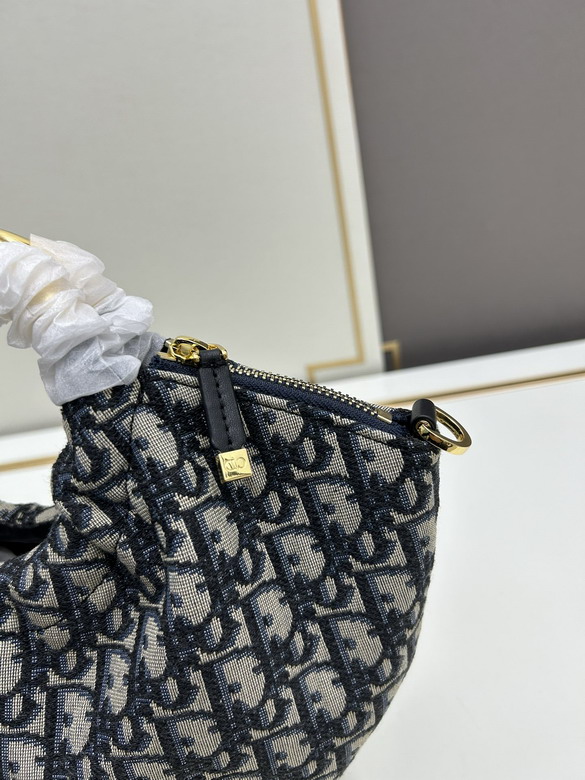 Dior 1681 36x27cm jj_1