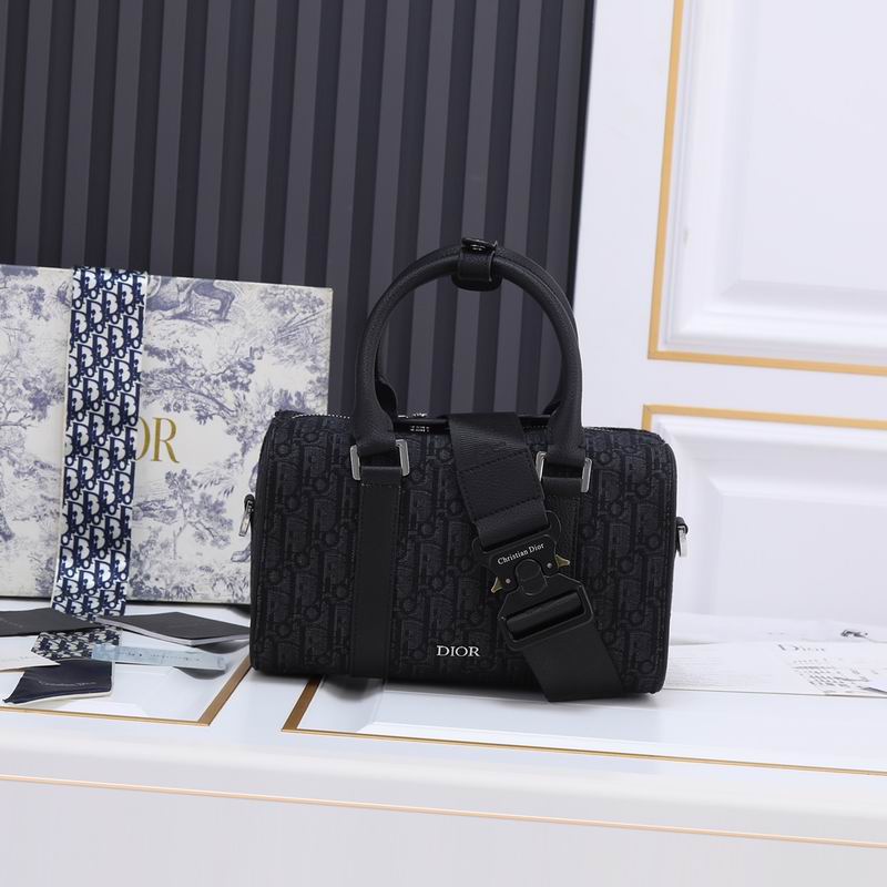 Dior Lingot 9988 26x16x14.5cm ww (1)