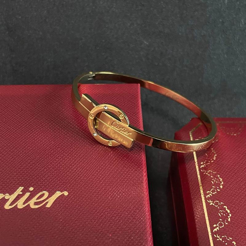 Cartier bracelet 06yxh11 (1)