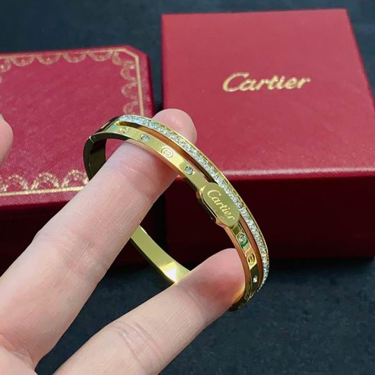 Cartier bracelet 12lyh226 (1)