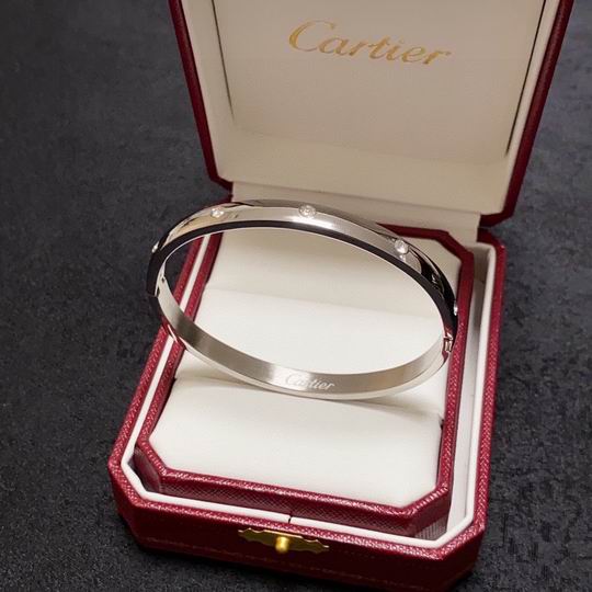 Cartier bracelet 11lyh157 (1)