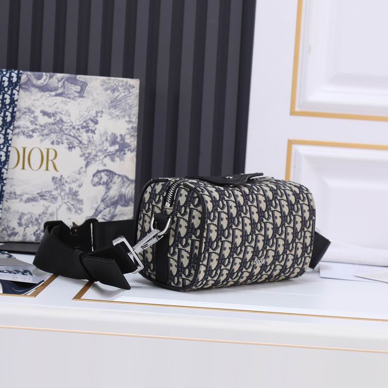 Dior Lingot 9933 21.5x11x12.5cm ww (1)