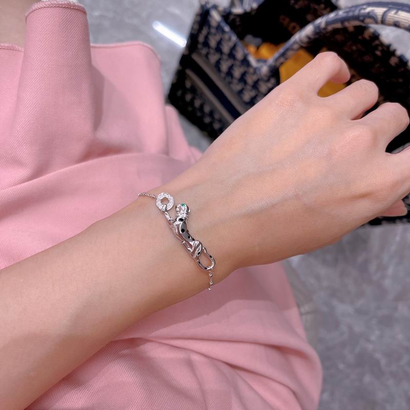 Cartier bracelet 03lyx99 (8)
