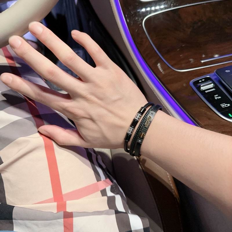 Cartier bracelet 03lyh241 (1)