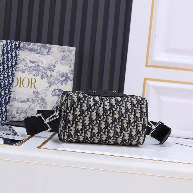 Dior Lingot 9933 21.5x11x12.5cm ww (1)