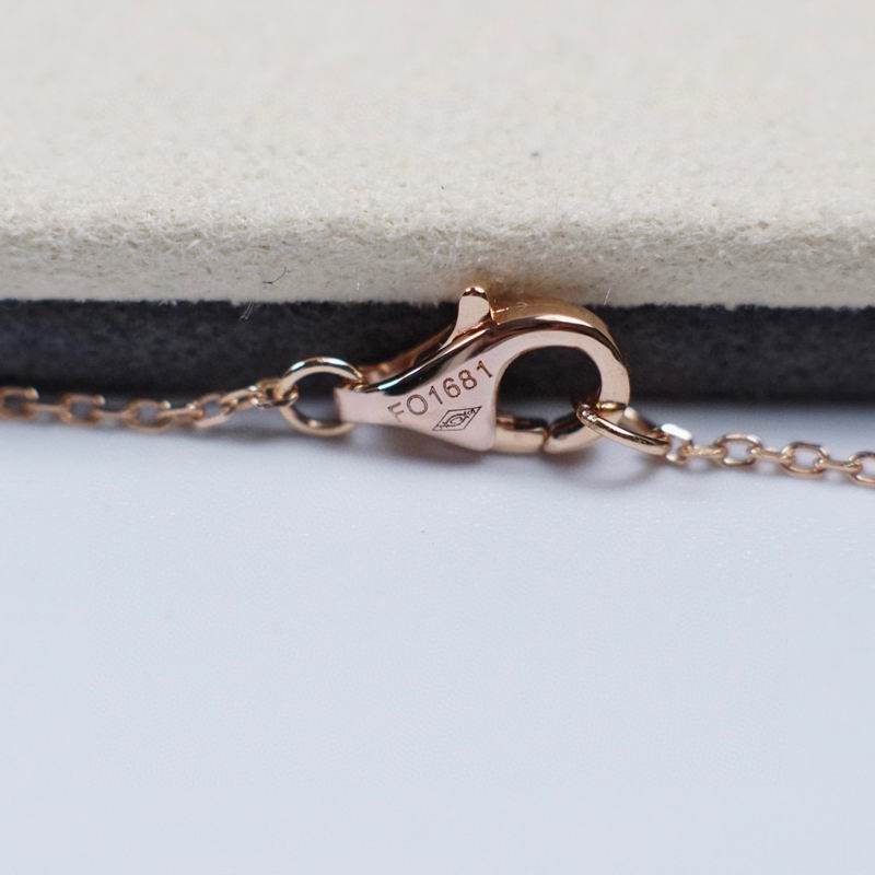 Cartier necklace 03lyx74 (6)