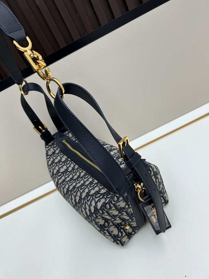 Dior journey 0339 23x14x16cm jj_1