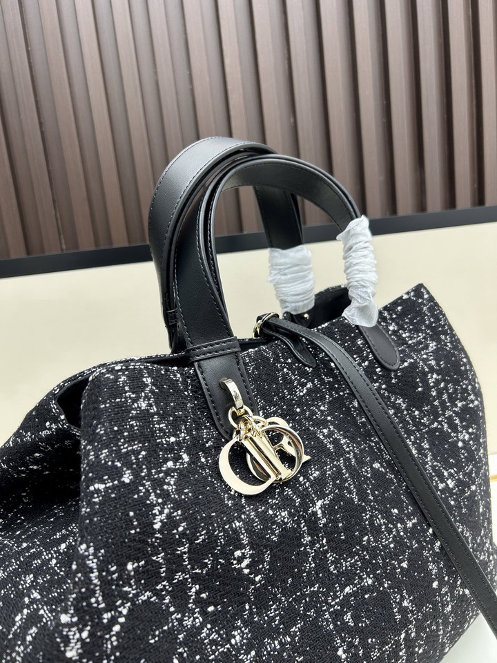 Dior Toujours 2820 37x27x19cm jj_1