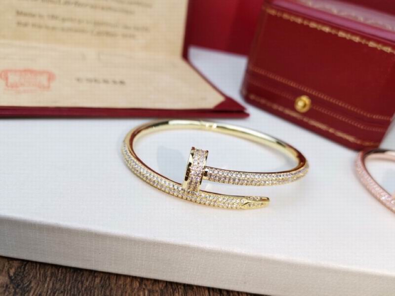 Cartier bracelet 03lyx69 (9)