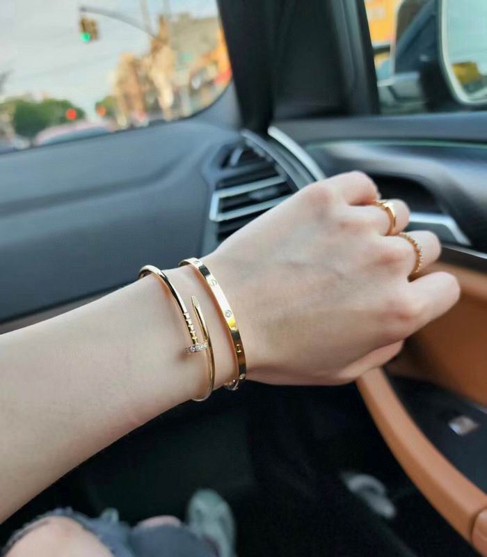 Cartier bracelet 07yxh06 (1)