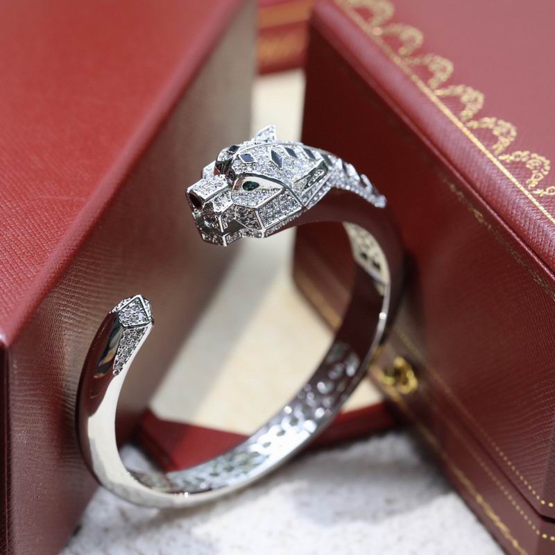 Cartier bracelet 06yxh03 (1)