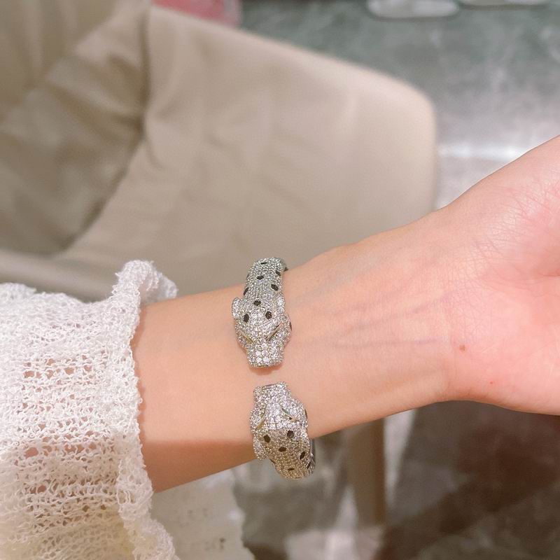 Cartier bracelet 06yxh02 (1)
