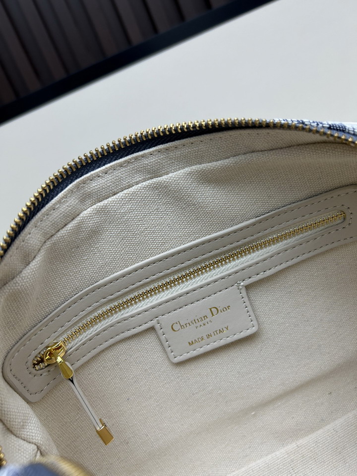 Dior 8027 25x16x9 5cm jj_1