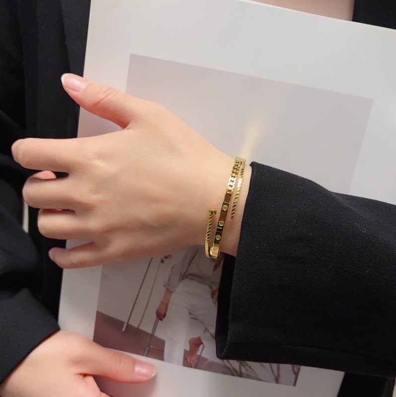 Cartier bracelet 05yxh05 (1)