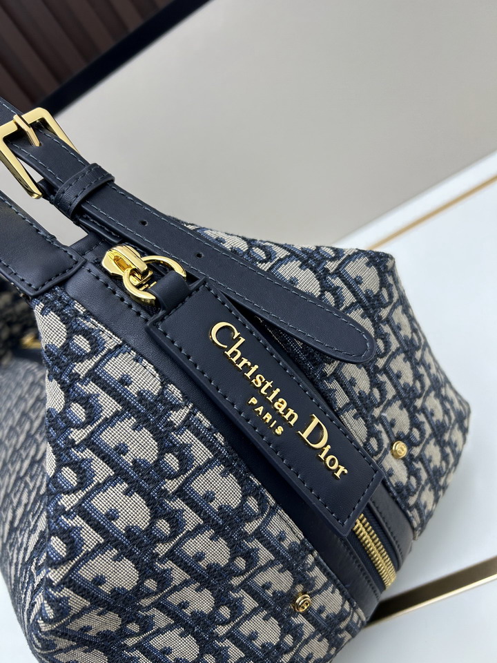 Dior 2516 44x19x22cm jj1_1