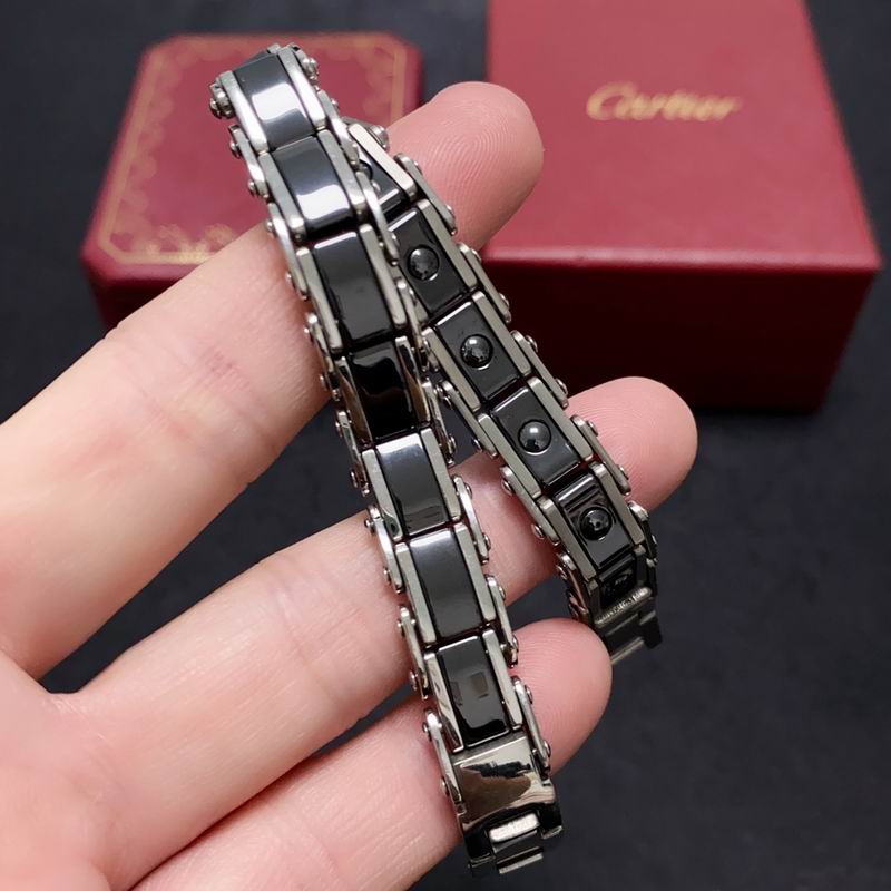 Cartier bracelet 12lyx42 (9)