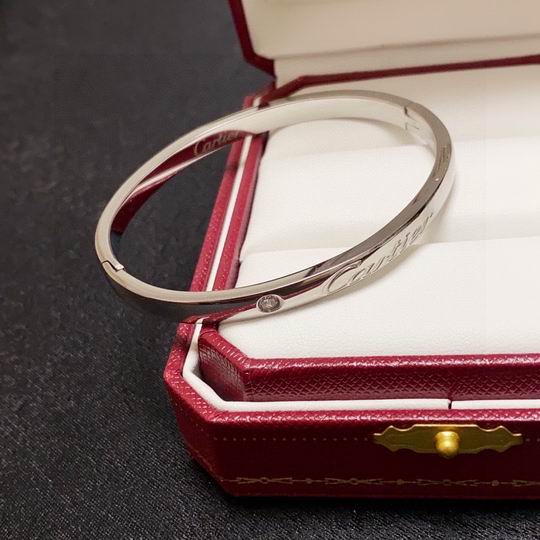 Cartier bracelet 11lyh162 (1)