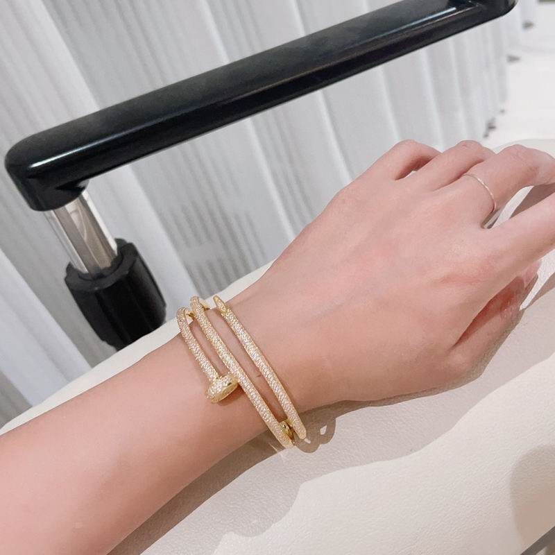 Cartier bracelet 05yxh04 (1)