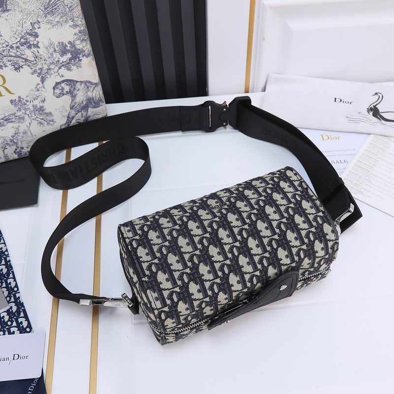 Dior Lingot 9933 21.5x11x12.5cm ww (1)
