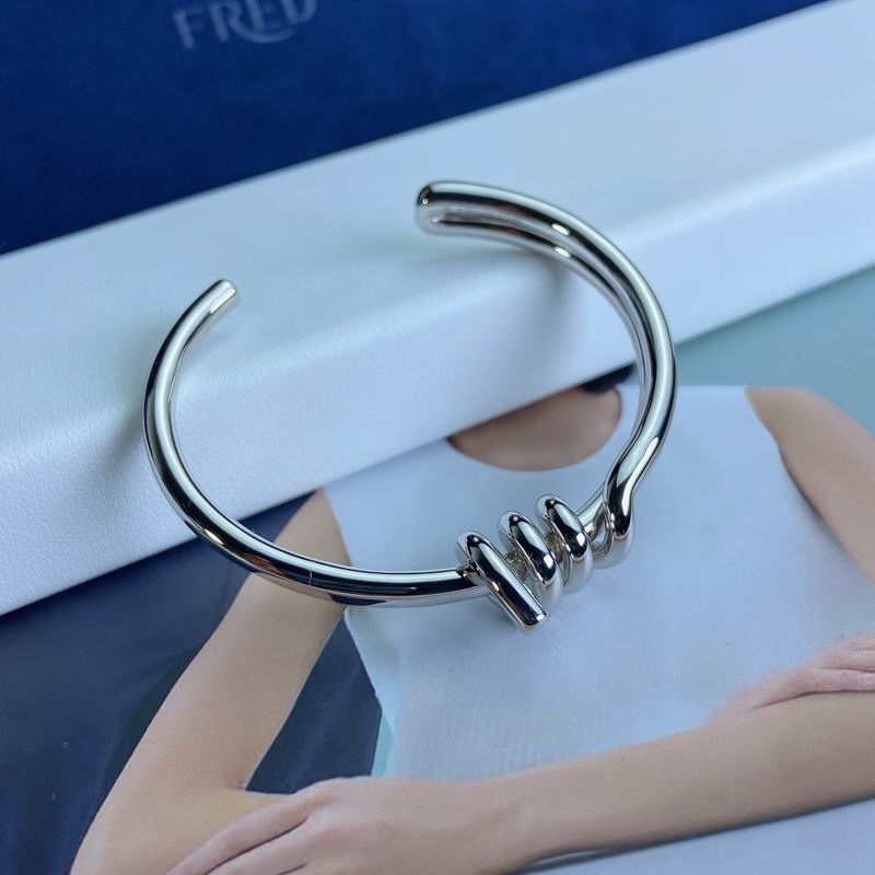 Cartier bracelet 03lyx88 (9)