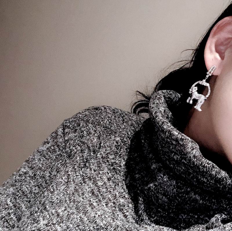 Cartier earring 09lyx2 (8)