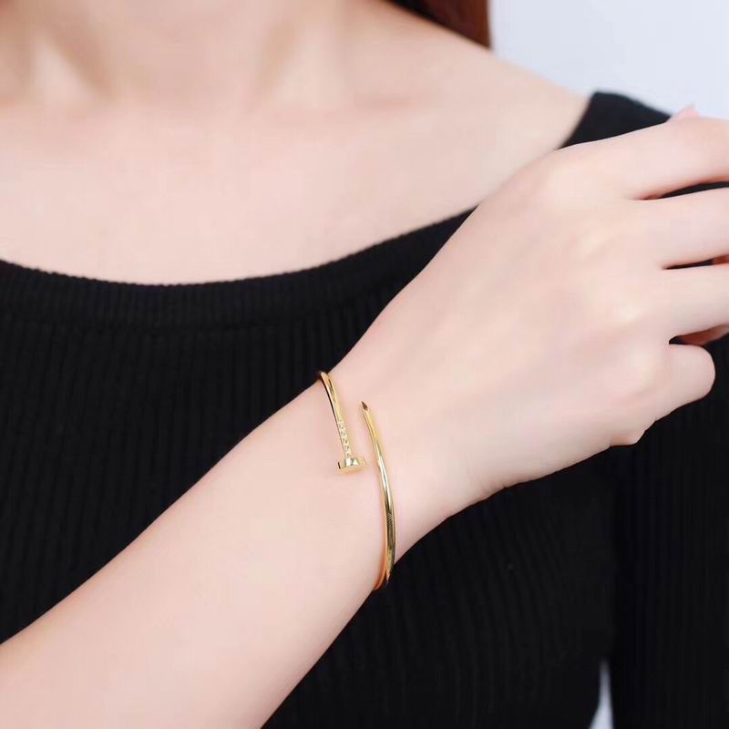 Cartier bracelet 03lyx93 (22)