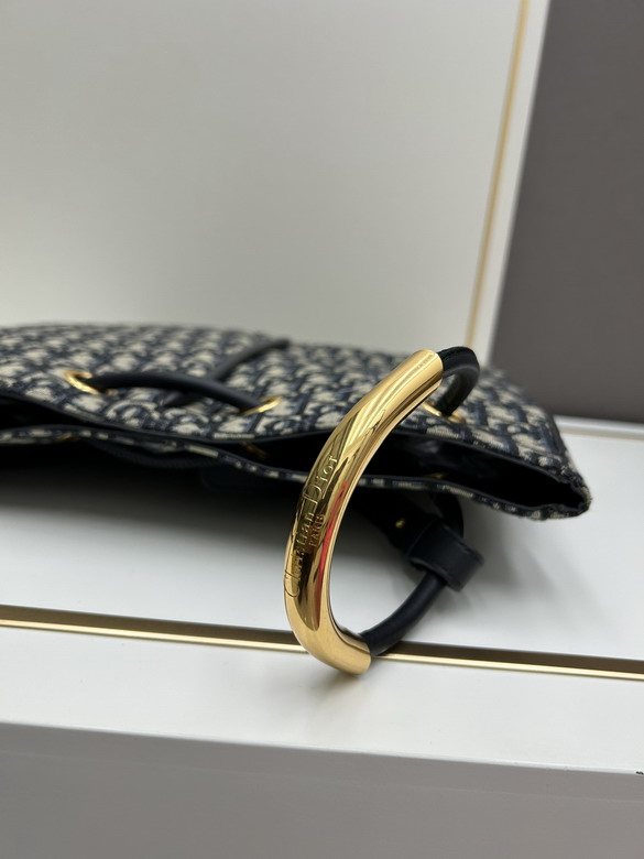 Dior 9867 35x31x5 5cm jj1_1