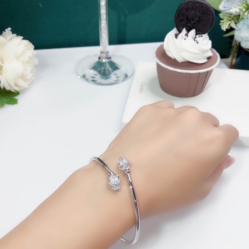 Cartier bracelet 04lyx126 (9)