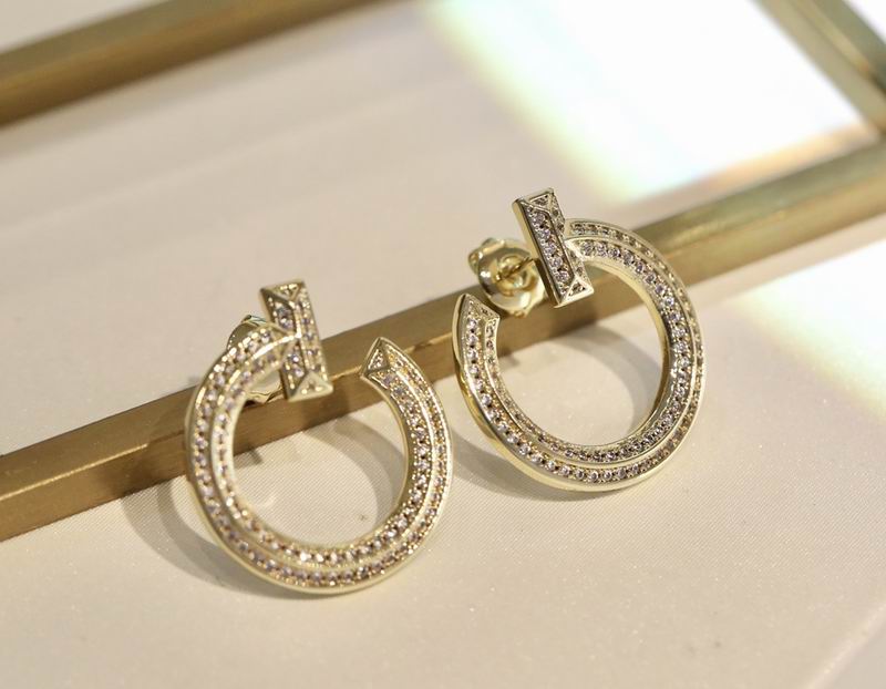 Cartier earring 11lyx13 (9)