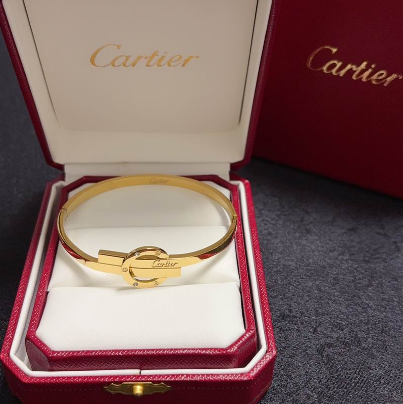Cartier bracelet 05yxh11 (1)