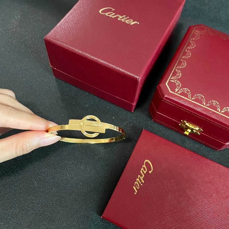 Cartier bracelet 06yxh11 (1)